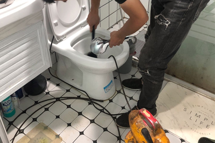 潼关疏通下水道